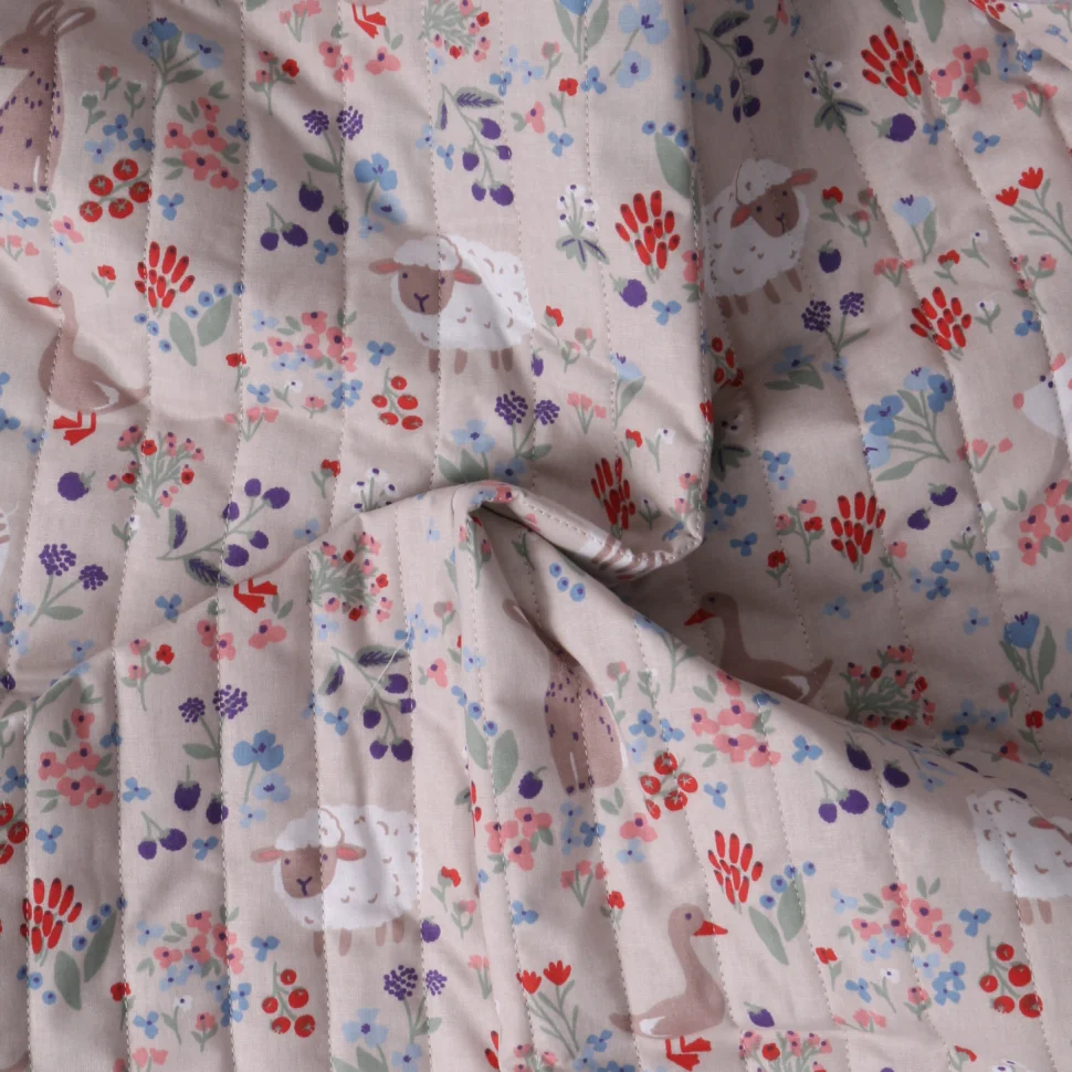 Tissu Matelassé Coton réversible  La Prairie Enchanté sur fond Vieux rose