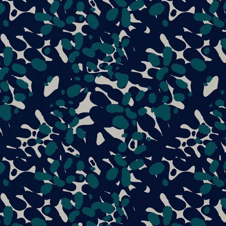 Tissu Viscose imprimé Nowali sur fond Bleu marine