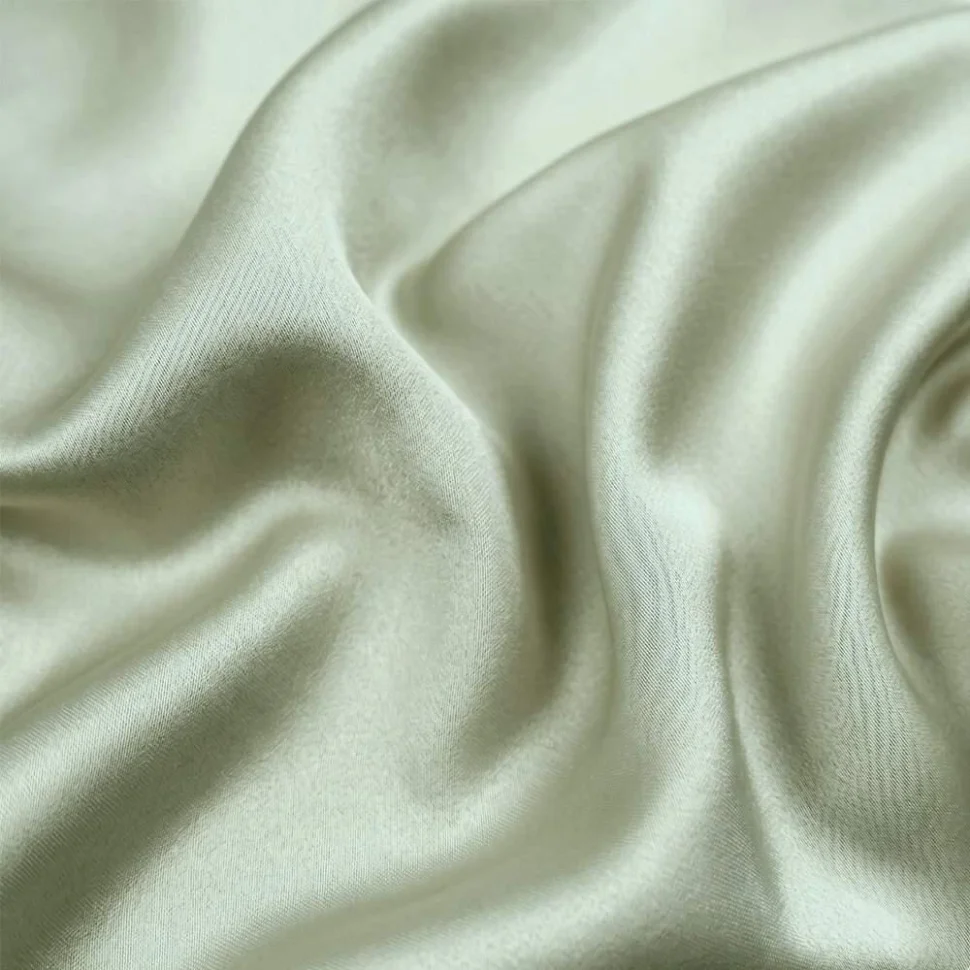 Tissu Satin Duchesse uni Vert amande