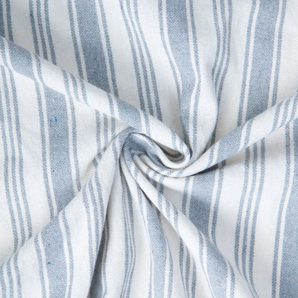 Tissu Coton d'ameublement Eugene Rayures Bleu ciel sur fond Blanc